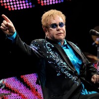 ELTON JOHN : THE BOY AND THE PIANO